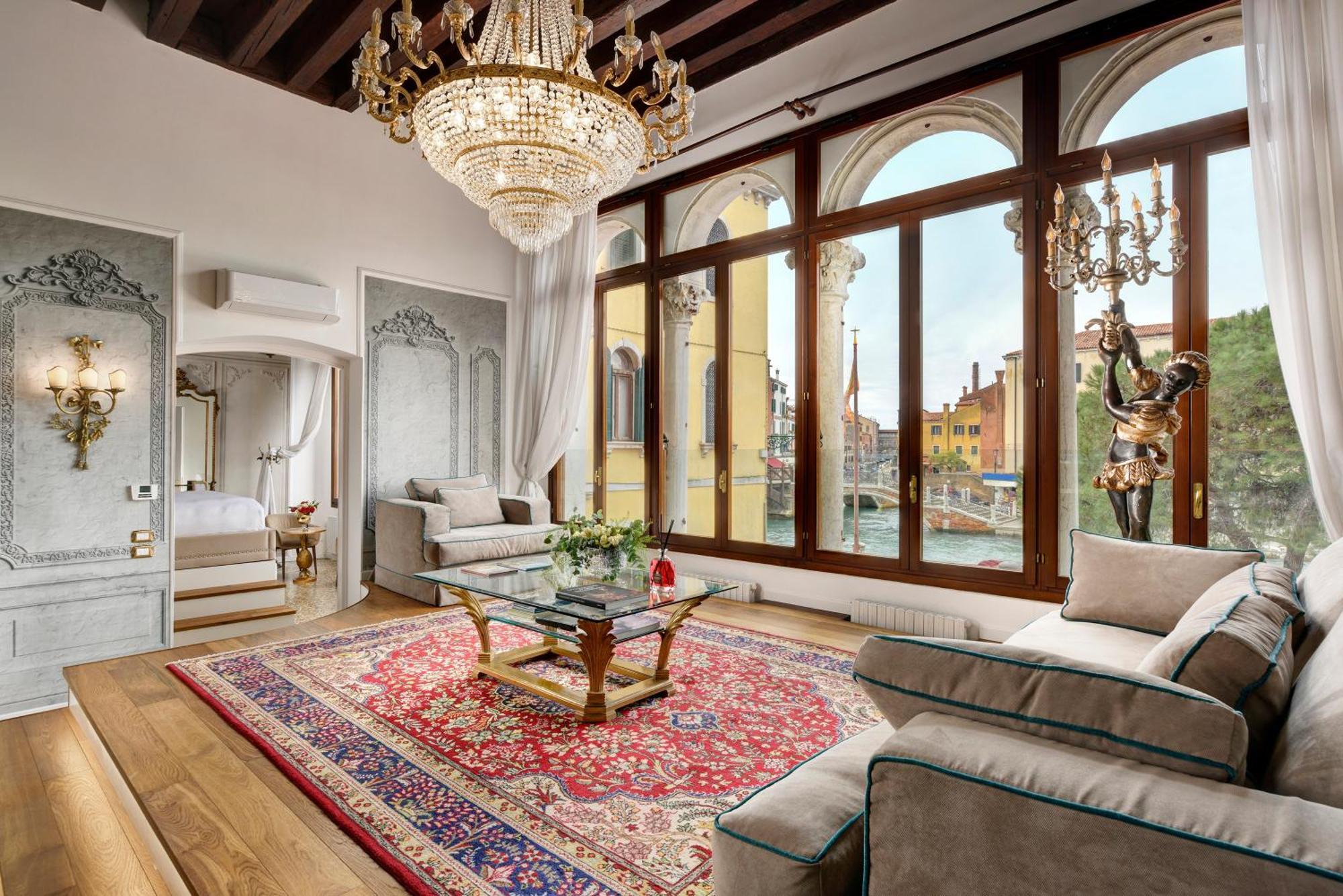 Swan Dolcevita Prestige Stay - Canal View & Exclusive Experience Venice Exterior photo